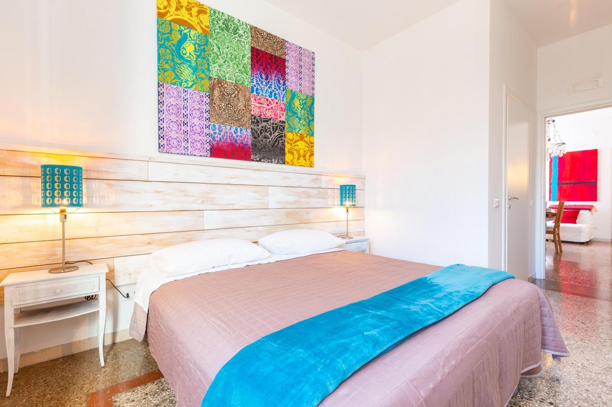 Sunny Charming 3 Bdr, 3bath *