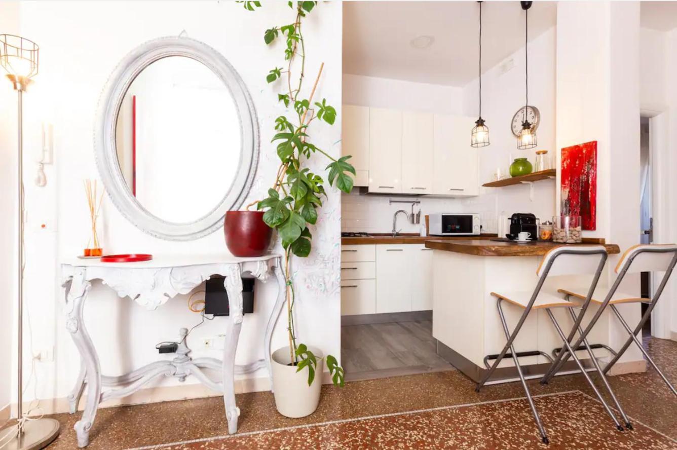 Sunny Charming 3 Bdr, 3bath *