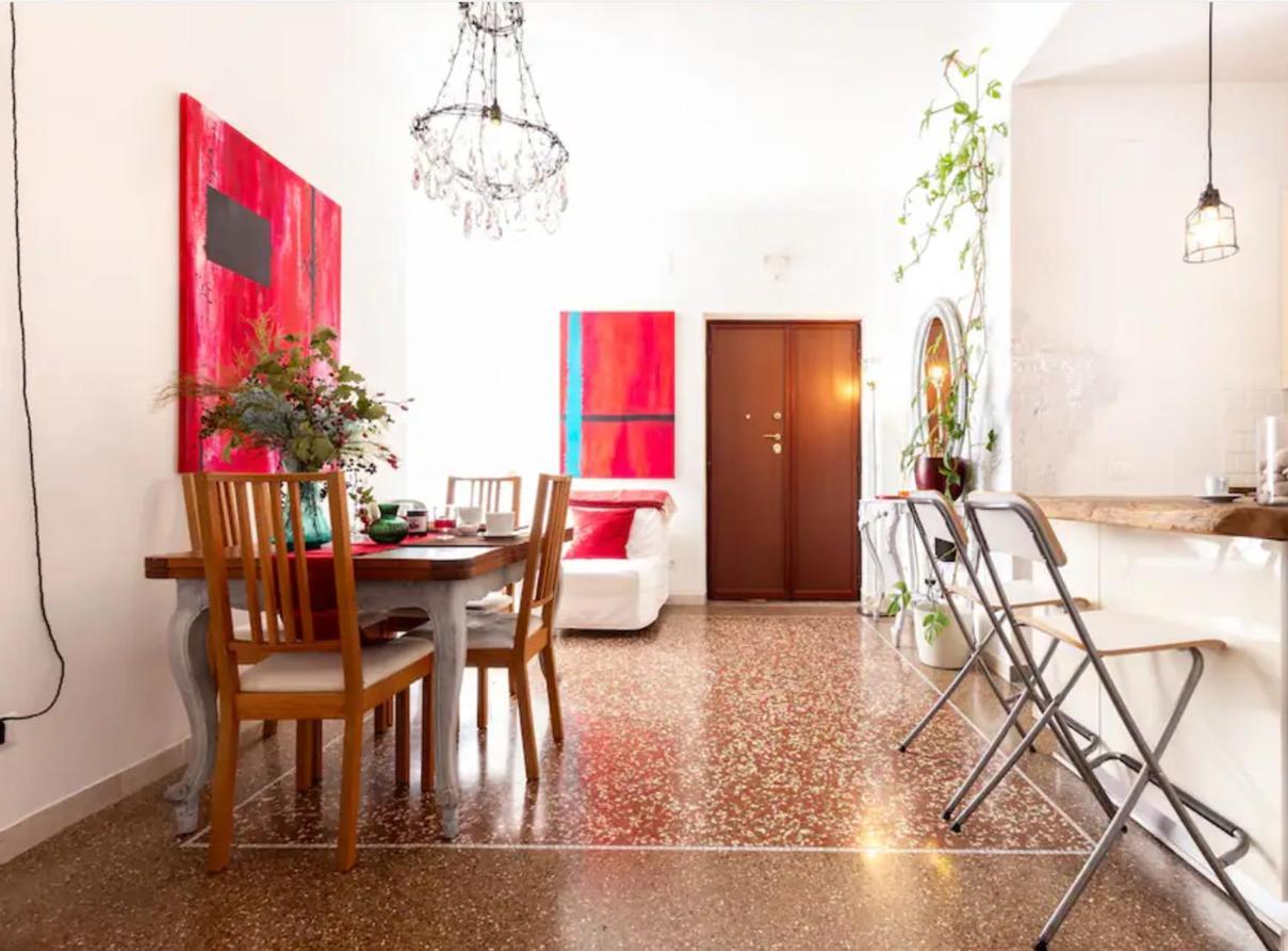 Sunny Charming 3 Bdr, 3bath *